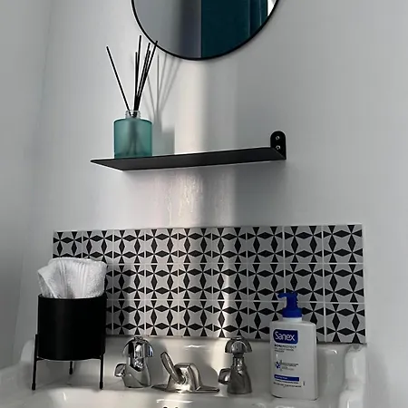 Chambre au petit Chateau Tourcoing Extérieur photo